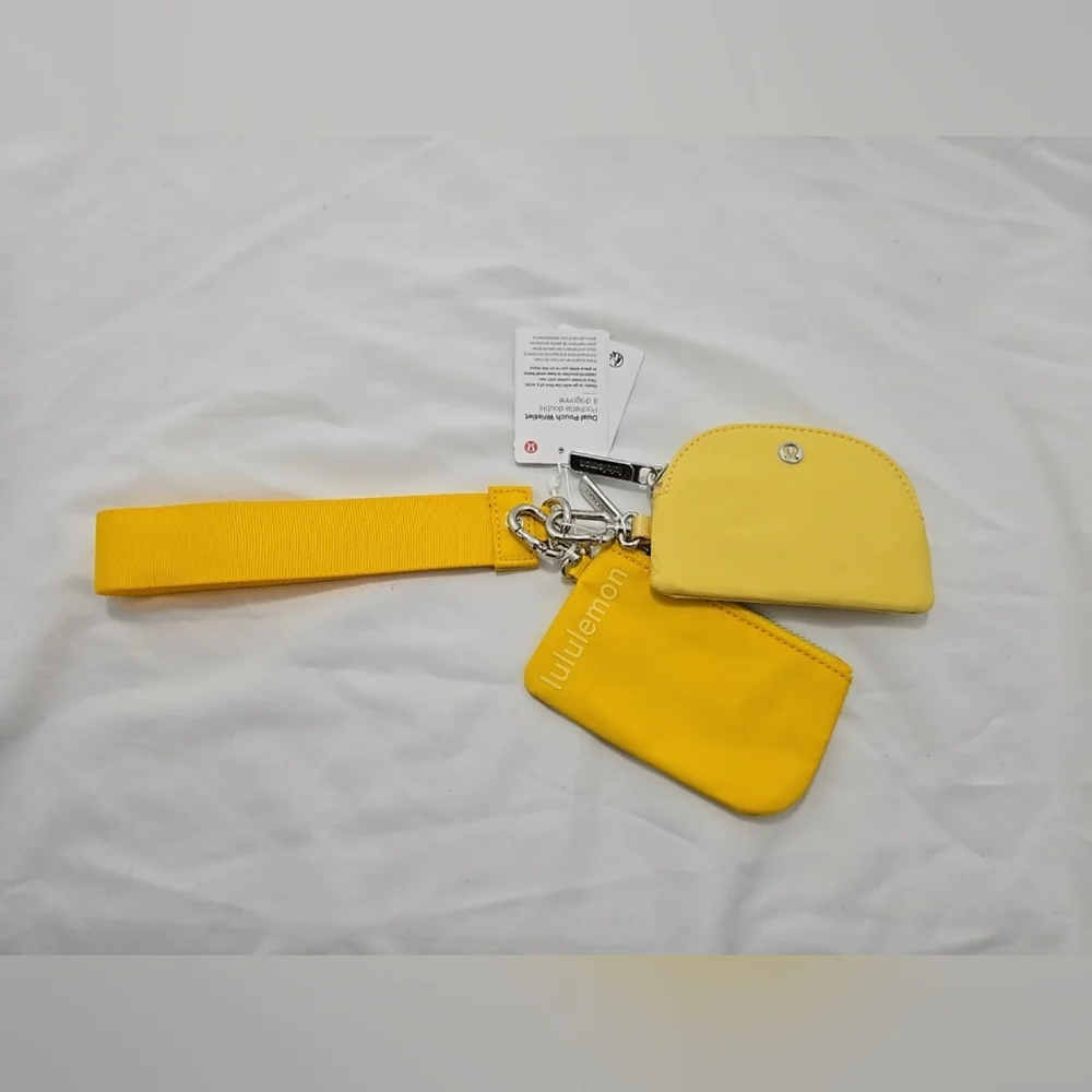 NWT Lululemon Dual Pouch Detachable Wristlet Maize Yellow - Picture 1 of 6